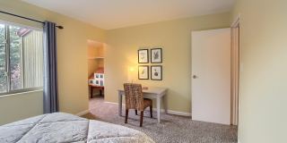 855 West Moorhead Circle - AUnit A Gallery 24