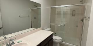Modern 3-Bedroom Home Built in 2023 – Prime Tucson Location Gallery 14