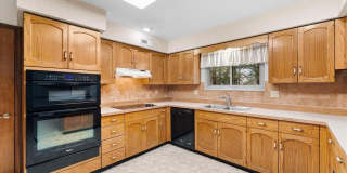 1017 Woodleaf Drive Gallery 18