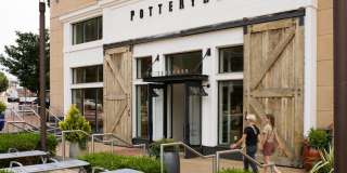 The Astrid Gallery 45