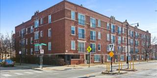 3741 N. Milwaukee Avenue Gallery 17