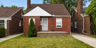 3 bedroom 1.5 bathroom bungalow - $1175 3 bedroom 1.5 bathroom bungalow - $1175 Gallery 1