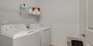 The Silverlake Gallery 18