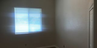Fantastic 2nd floor condo - 2 bedroom, 2 bath, 1 car garage! Gallery 11