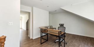 7489 CARRIAGE HILLS Drive Gallery 31