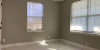 1000 West 53rd Street - Lower Unit Gallery 25