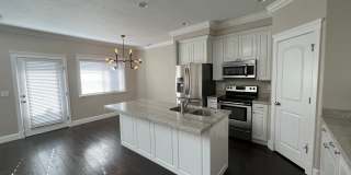 End-Unit Sleepy Ridge Townhome Gallery 16