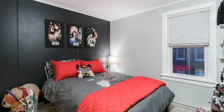 Updated 4 Bed 2 Bath Townhouse in Lancaster City! Gallery 17