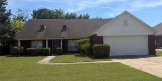 1136 HALLWOOD Lane Gallery 1
