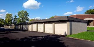 Oak Park Gallery 11