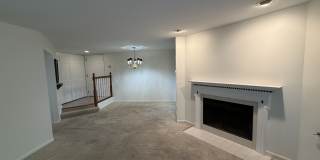 986 West Court Gallery 4