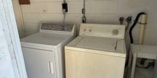 Convenient Leesburg Living – Walk to Leesburg High School! Gallery 11