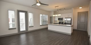 Encore Montrose Gallery 13