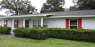 1604 Gary Ave Pensacola: MOVE IN SPECIAL: HALF OFF first full month of rent!!! Gallery 1