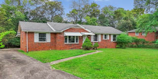 3 Bedroom 2 Bath Home For Rent Near Downtown! Gallery 3