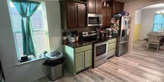 5 Bedroom home in Cul-de-sac Gallery 9