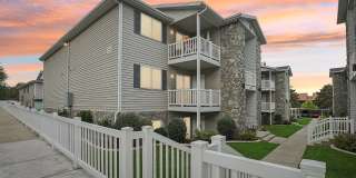 Boulder Hollow Gallery 15