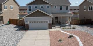 Evolve Real Estate: Available September 5 Newer 4 Bedroom Home with Finished Basement and Large Yard! Gallery 1