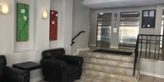 Spacious One Bedroom Condo In the Heart of Dupont - 17th/New Hampshire. Gallery 31