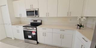 2530 SE 29th St Gallery 7