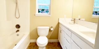 734 Tufts Avenue East Gallery 14