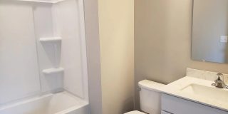 Room in 4 Bedroom Home at Whitby Moore St Gallery 5