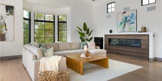 32009 Cape Point Drive Gallery 17