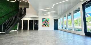 The Freehand Apartments Gallery 42