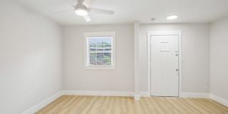 Chateau Gallery 21