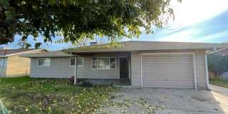 For Rent - 7235 Crawford St Winton Gallery 1