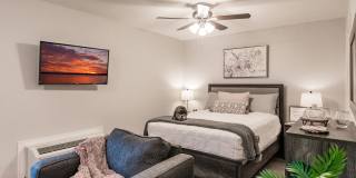 Sage Grove on Aaron Gallery 16