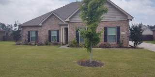 105 Twin Springs Drive Gallery 1