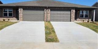 Nice Newer Duplexes Near XNA and Bentonville Gallery 12