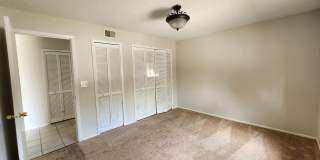 2/2 townhouse Gallery 6