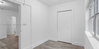 27 NE 60th Ter Gallery 3