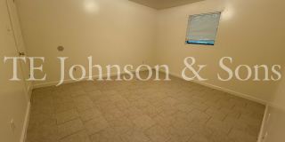 Comfortable 2 Bedroom Living with All Utilities Included on Oakcroft Gallery 11