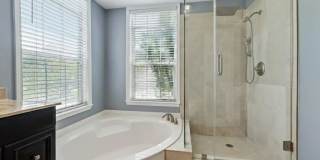 1037 Mcgill Park Avenue Northeast Gallery 37