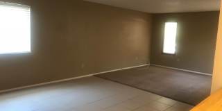 Centrally located 3 bedroom condo Gallery 7