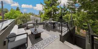 Stunning North Greenlake New townhome Gallery 12