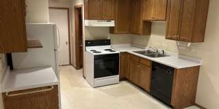 700 Parkview Road Gallery 1