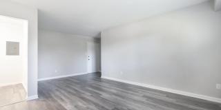 Crossroads Landing East Gallery 6