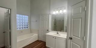 2470 sq ft, remodeled single story, hard to find 5 bed, 2.5 bath, 2 car garage in guard gated Stallion Mountain. Gallery 32