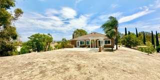 Beautiful Single-Story Home on Gated and Private, Country Horse Property located in Temecula Valley Wine Country! Gallery 21