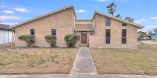 985 Crossbill - 3/Bed 2/Bath - $2095/month 985 Crossbill - 3/Bed 2/Bath - $2095/month Gallery 1