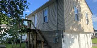 744 Lee St Gallery 1