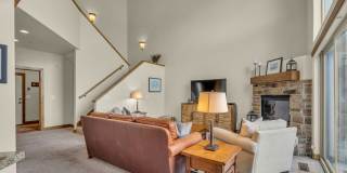 Cedar Ridge Townhome  **Mid-April thru November Rental** Gallery 7