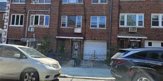 25-31 42nd Street Gallery 1