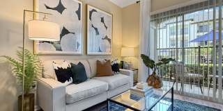 Hadley Midtown Gallery 37