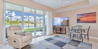 NOW AVAILABLE - Cozy Townhome w/ 1 Car Garage in Fort Myers! Gallery 10