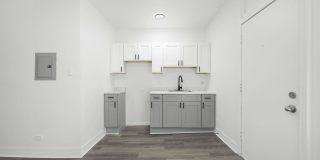 8101 S Drexel Ave Gallery 4